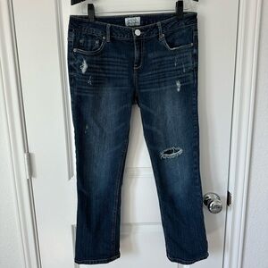 Aeropostale Women’s Original Quality Bayla Skinny Capri Blue Jeans